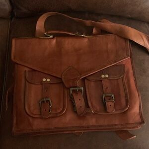 Vintage Tan Leather Messenge